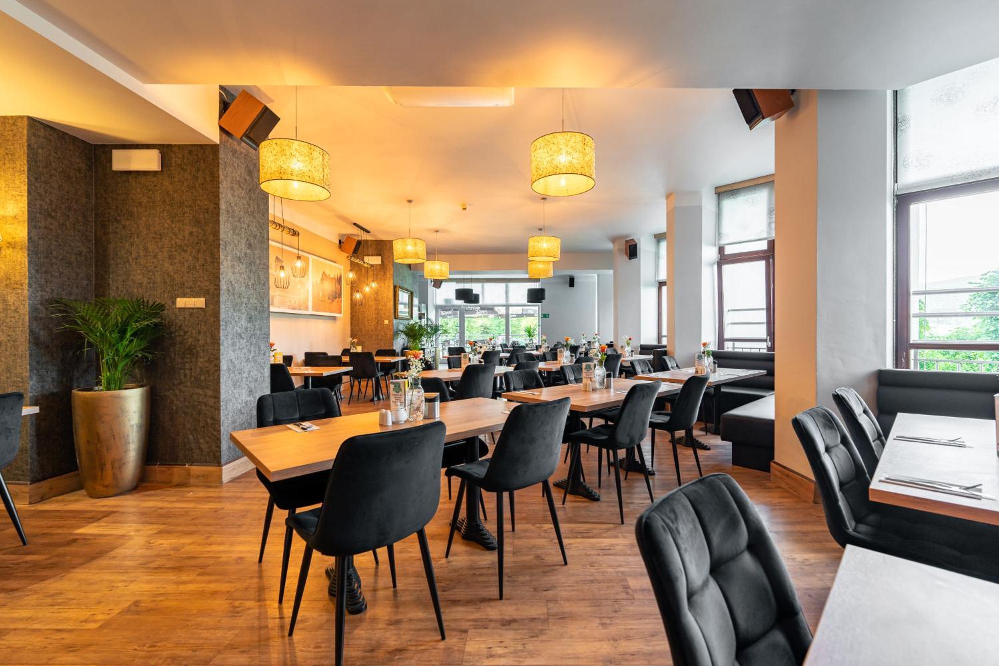 Diament Hotel 3*